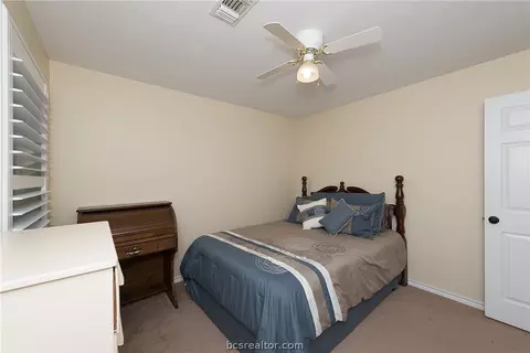 3915 Brighton Dr, Bryan, TX 77802 photo 23