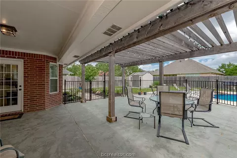 3915 Brighton Dr, Bryan, TX 77802 photo 30