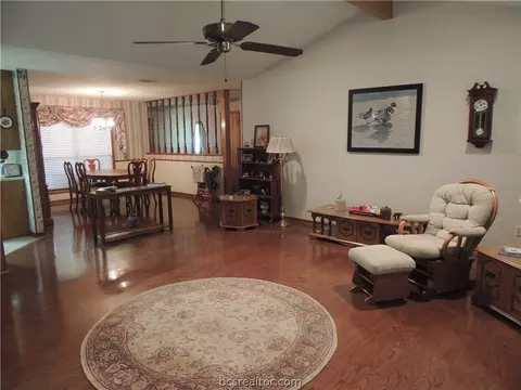 3621 Sierra Dr, Bryan, TX 77802 photo 5