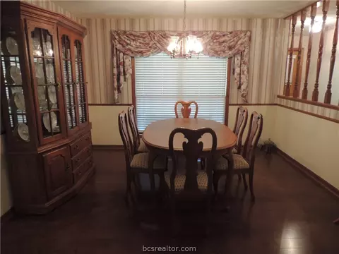3621 Sierra Dr, Bryan, TX 77802 photo 8