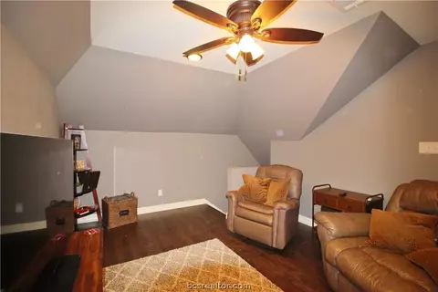 8657 Green Branch Loop, Bryan, TX 77808 photo 13