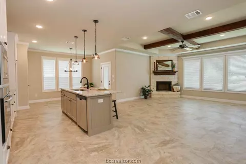 3540 Foxcroft Path, Bryan, TX 77808 photo 3