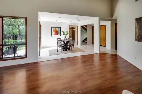 5000 Lantern Ln, Bryan, TX 77808 photo 10