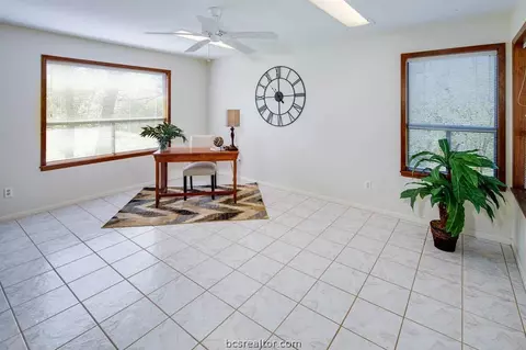 5000 Lantern Ln, Bryan, TX 77808 photo 29