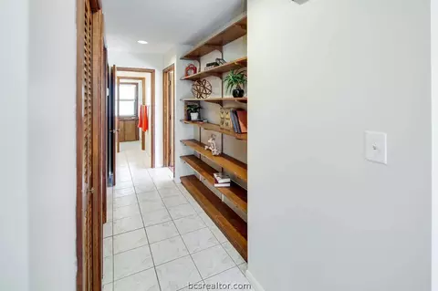 5000 Lantern Ln, Bryan, TX 77808 photo 15