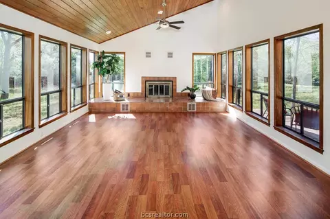 5000 Lantern Ln, Bryan, TX 77808 photo 7