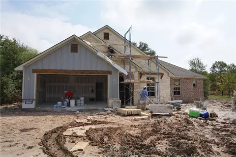 2921 Archer Dr, Bryan, TX 77808 photo 2