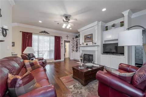 5200 Draycott Ct, Bryan, TX 77802 photo 5