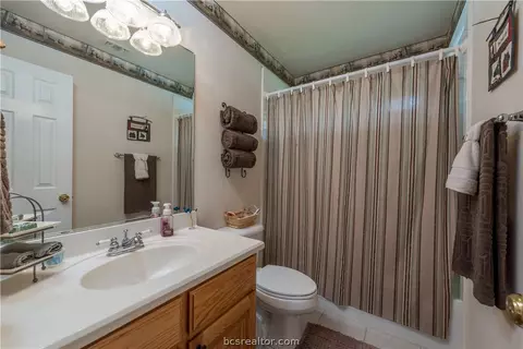 5200 Draycott Ct, Bryan, TX 77802 photo 19