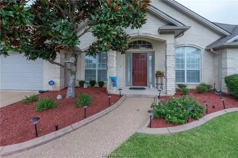 5200 Draycott Ct, Bryan, TX 77802 photo 3