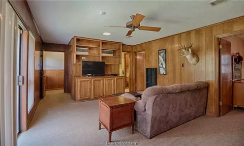 2908 Par Dr, Bryan, TX 77802 photo 21