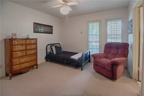 2908 Par Dr, Bryan, TX 77802 photo 18