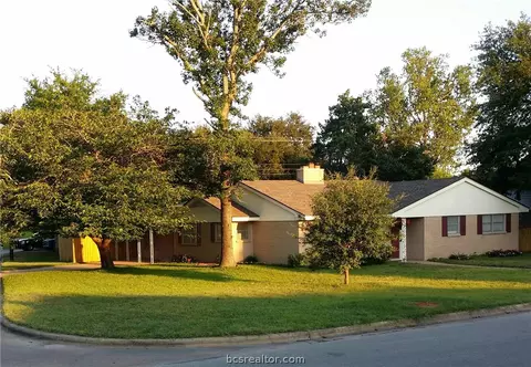 1111 Esther Blvd, Bryan, TX 77802 photo 38