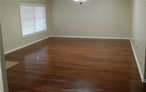 1111 Esther Blvd, Bryan, TX 77802 photo 14