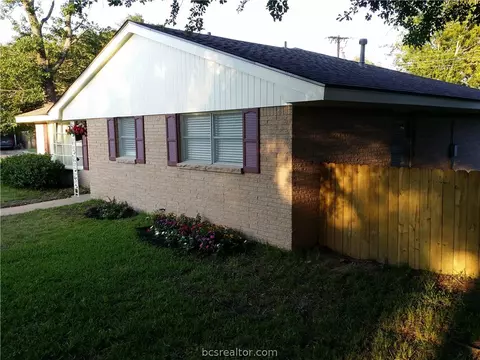 1111 Esther Blvd, Bryan, TX 77802 photo 6