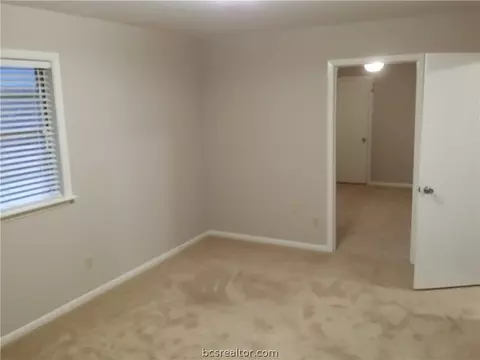 1111 Esther Blvd, Bryan, TX 77802 photo 26