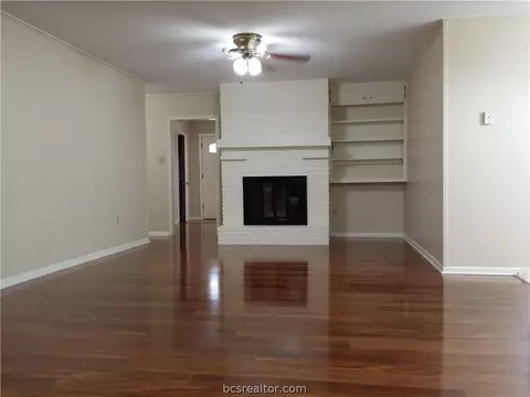 1111 Esther Blvd, Bryan, TX 77802 photo 11