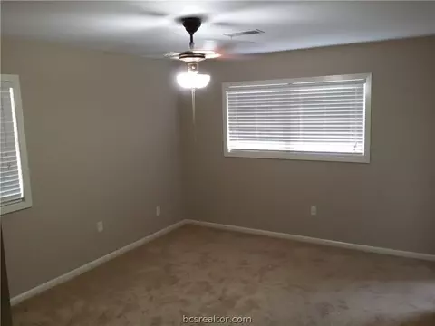 1111 Esther Blvd, Bryan, TX 77802 photo 18