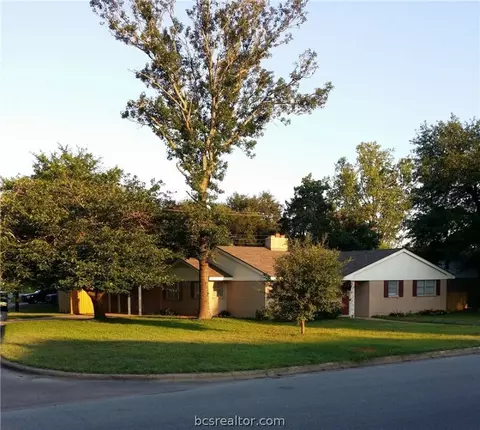 1111 Esther Blvd, Bryan, TX 77802 photo 36