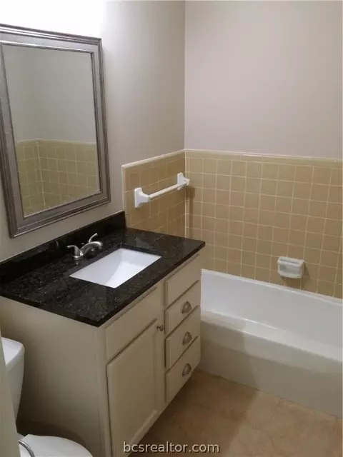 1111 Esther Blvd, Bryan, TX 77802 photo 23