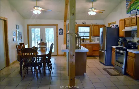 10858 This Way, Bryan, TX 77807 photo 7
