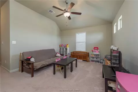 2032 Stubbs Dr, Bryan, TX 77807 photo 17