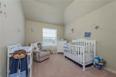 2032 Stubbs Dr, Bryan, TX 77807 photo 12