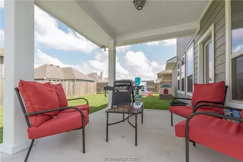 2032 Stubbs Dr, Bryan, TX 77807 photo 20