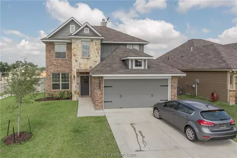 2032 Stubbs Dr, Bryan, TX 77807 photo 1