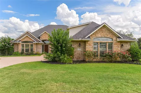 7172 Gemstone Dr, Bryan, TX 77808 photo 1