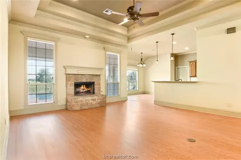 7172 Gemstone Dr, Bryan, TX 77808 photo 3