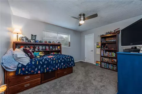 4005 Oak Bend Dr, Bryan, TX 77802 photo 11
