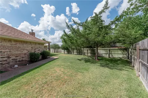 4802 Brompton Ln, Bryan, TX 77802 photo 27
