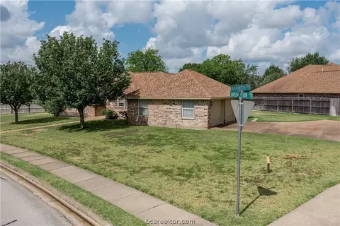 4802 Brompton Ln, Bryan, TX 77802 photo 30