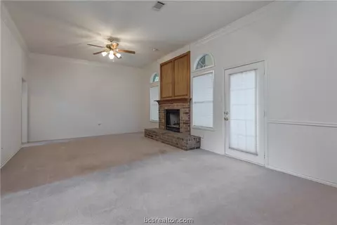 4802 Brompton Ln, Bryan, TX 77802 photo 6
