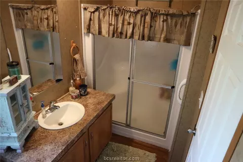300 Elm Loop, Somerville, TX 77879 photo 43