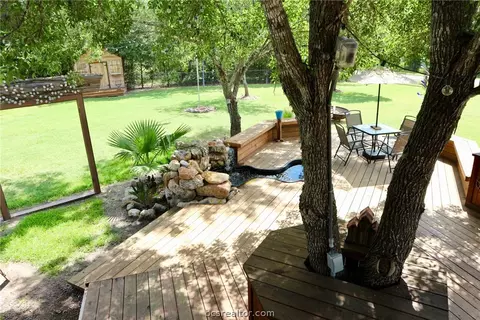 300 Elm Loop, Somerville, TX 77879 photo 19