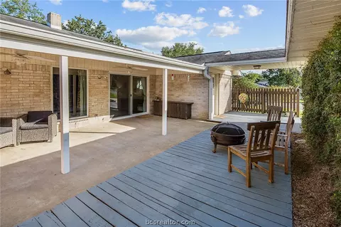 3604 Old Oaks Dr, Bryan, TX 77802 photo 37