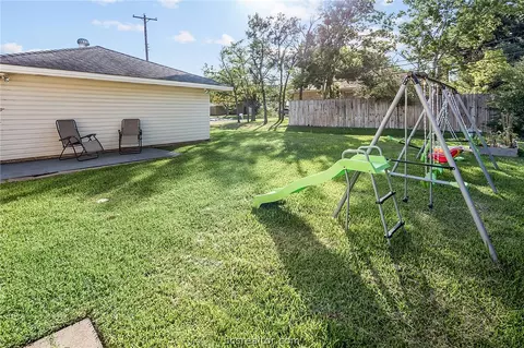 3604 Old Oaks Dr, Bryan, TX 77802 photo 39