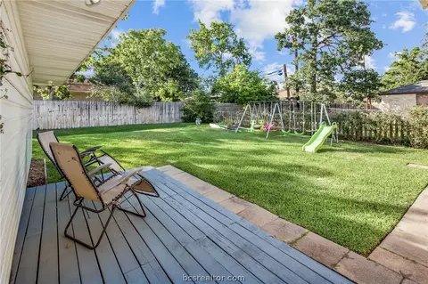 3604 Old Oaks Dr, Bryan, TX 77802 photo 38