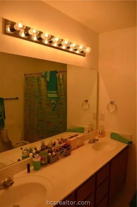 1508 Rock Hollow Loop, Bryan, TX 77807 photo 5