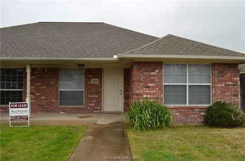 1508 Rock Hollow Loop, Bryan, TX 77807 photo 3