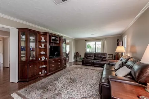 3617 Sunnybrook Ln, Bryan, TX 77802 photo 3