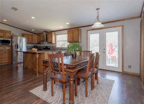 6253 Standing Rock Rd, Bryan, TX 77808 photo 4