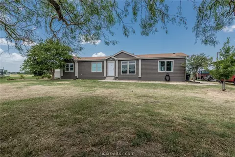 6253 Standing Rock Rd, Bryan, TX 77808 photo 1