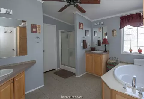 6253 Standing Rock Rd, Bryan, TX 77808 photo 8