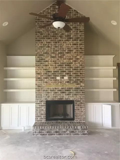 2901 Archer, Bryan, TX 77808 photo 4