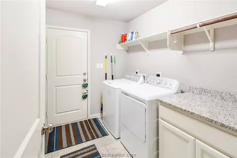 2027 Jester Trl, Bryan, TX 77807 photo 14