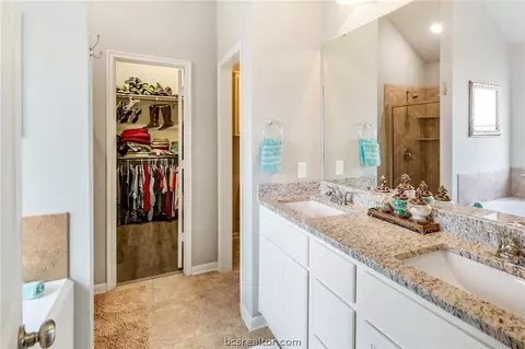 2027 Jester Trl, Bryan, TX 77807 photo 9
