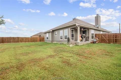 2027 Jester Trl, Bryan, TX 77807 photo 17